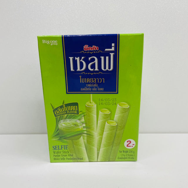 Bigga Selfie Pandan Wafer Sticks 216g